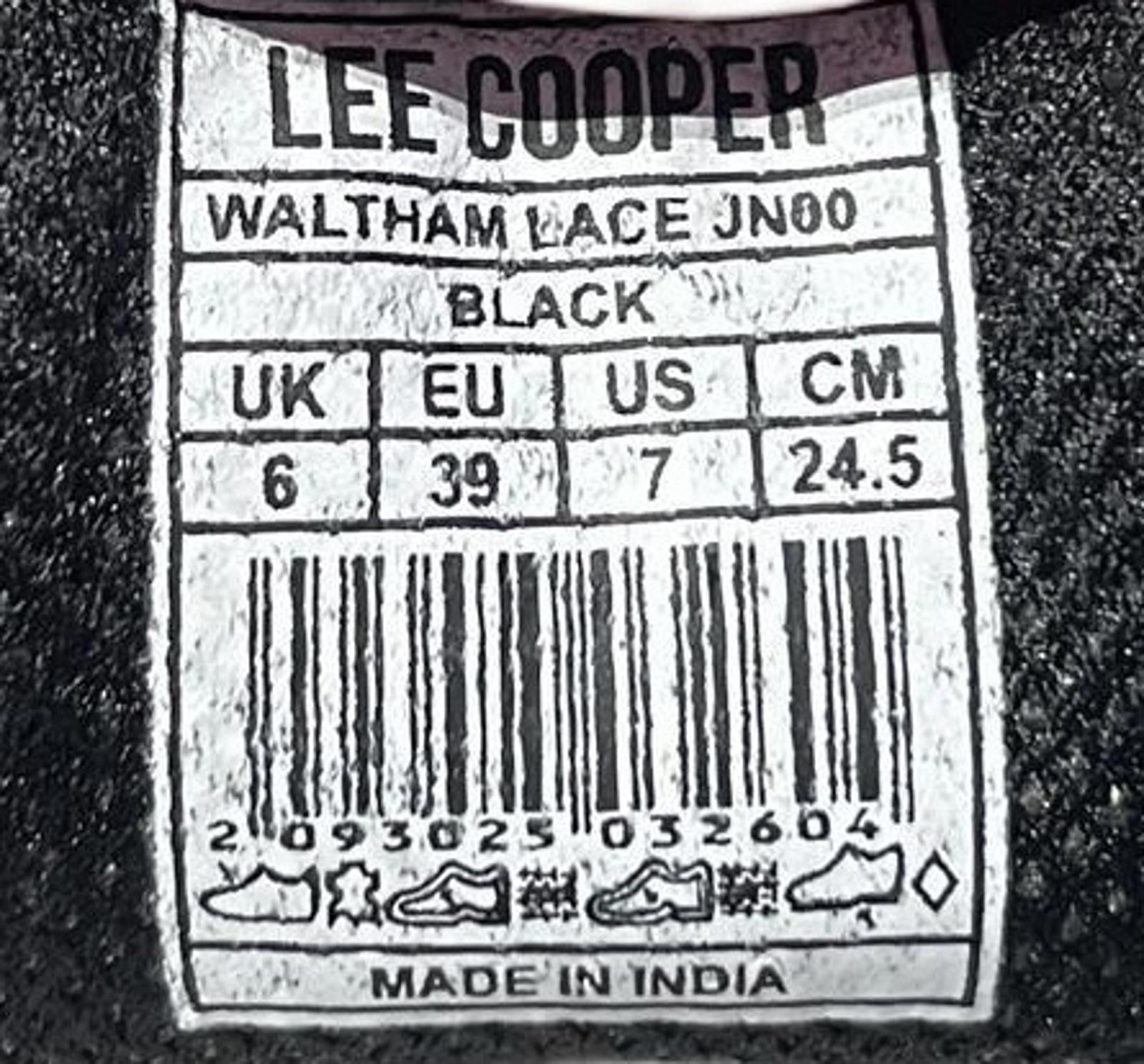 Lee Cooper Waltham Black Junior No Laces Size UK 6 EU 39 *SB6