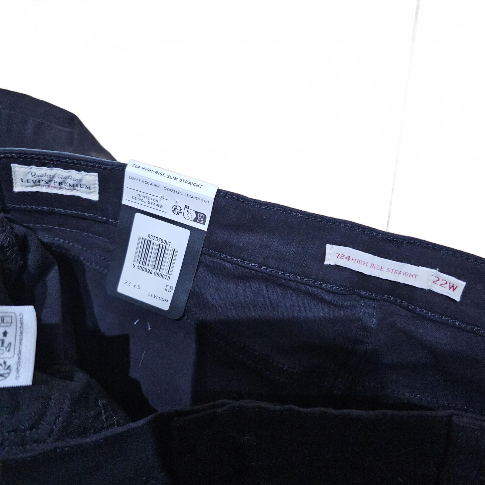Levi’s 724 High Rise Slim Straight Jeans Black UK 18 W34 22S BNWT *4.1