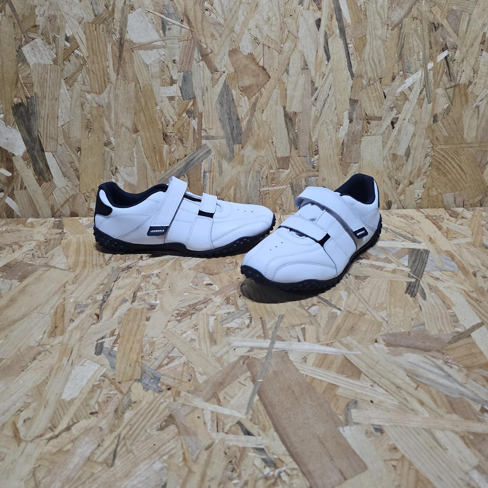 Lonsdale Fulham Trainers Junior Boy White Strap Size UK 6 EU 39 *SB7