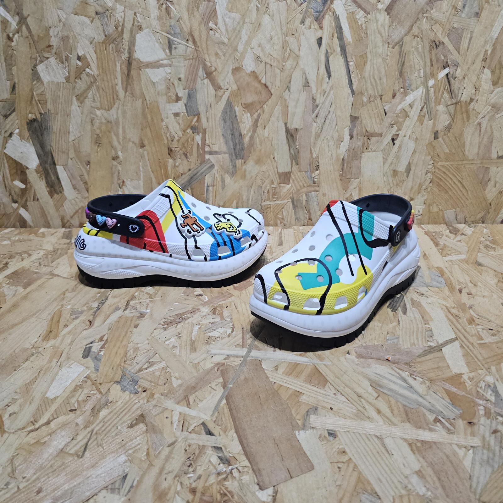 Crocs Women's Keith Haring Mega Crush Clog White Multi Size UK 5 EU 38 *SB10