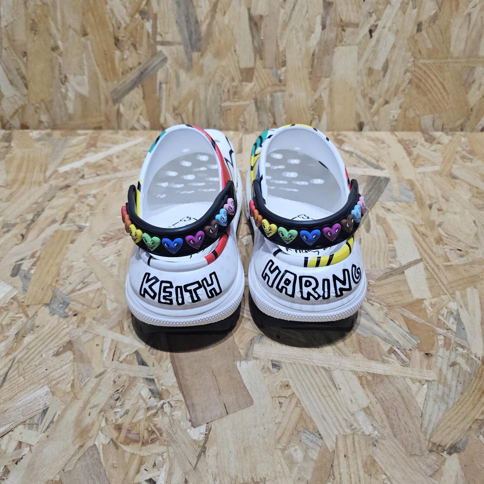 Crocs Women's Keith Haring Mega Crush Clog White Multi Size UK 5 EU 38 *SB10