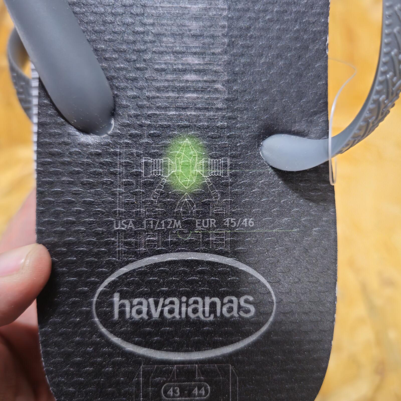 Havaianas Men's Flip Flops Star Wars Lightsaber Darth Vader Size UK 11 *FF1