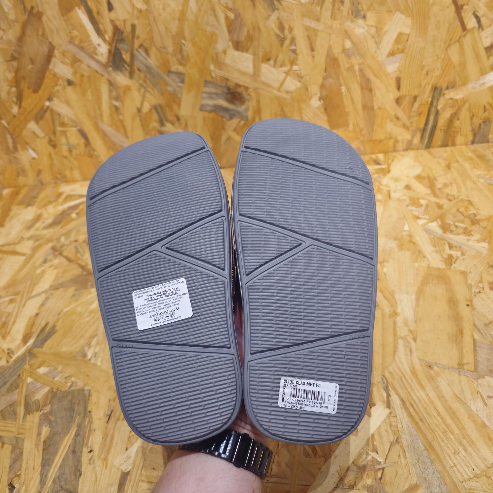HAVAIANAS Classic Metallic Rubber Sliders Grey Womens Unisex UK 7 EU 41 *FF1