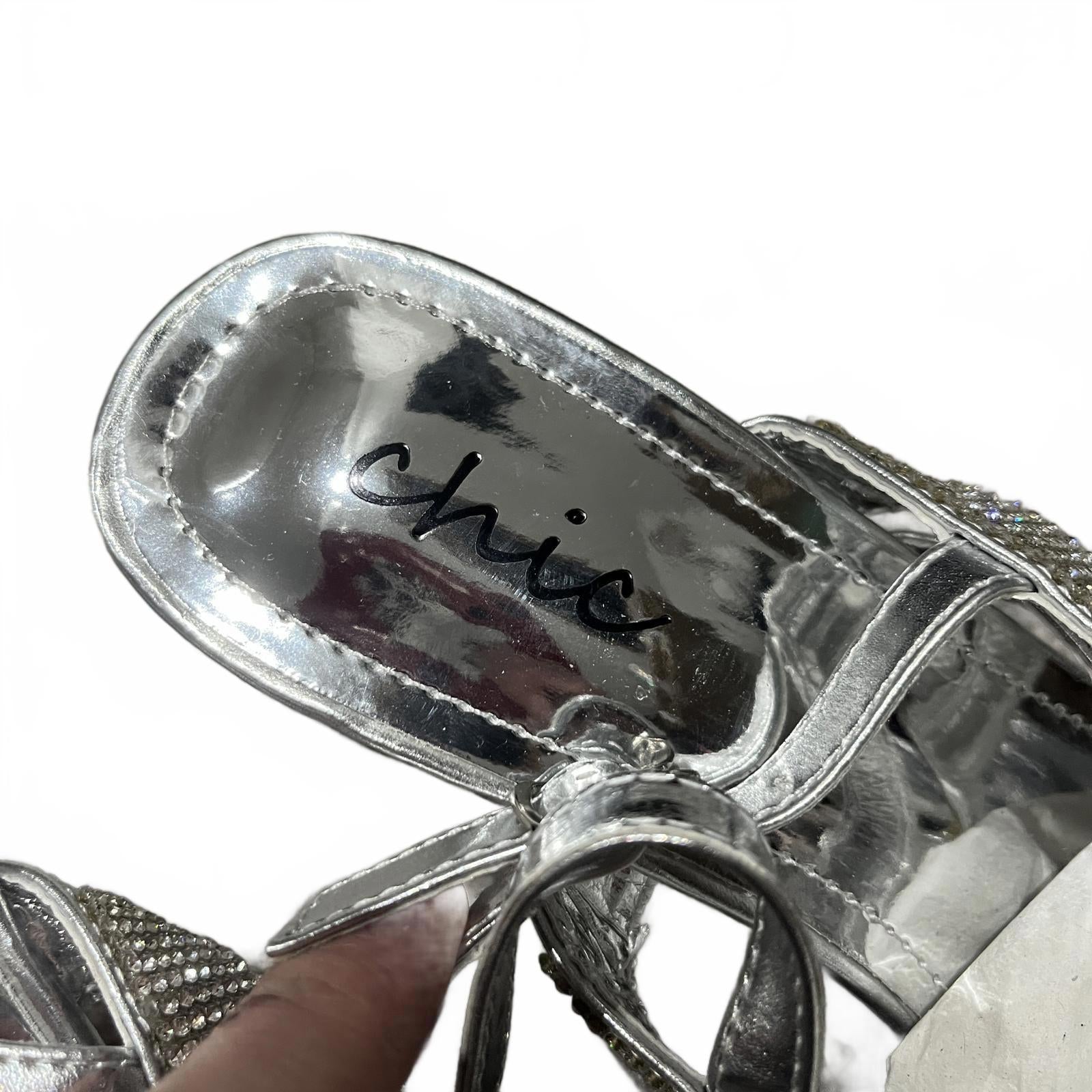 Chic Strappy Heeled Sandal Silver Womens Size UK 7 EU 40 *FF1