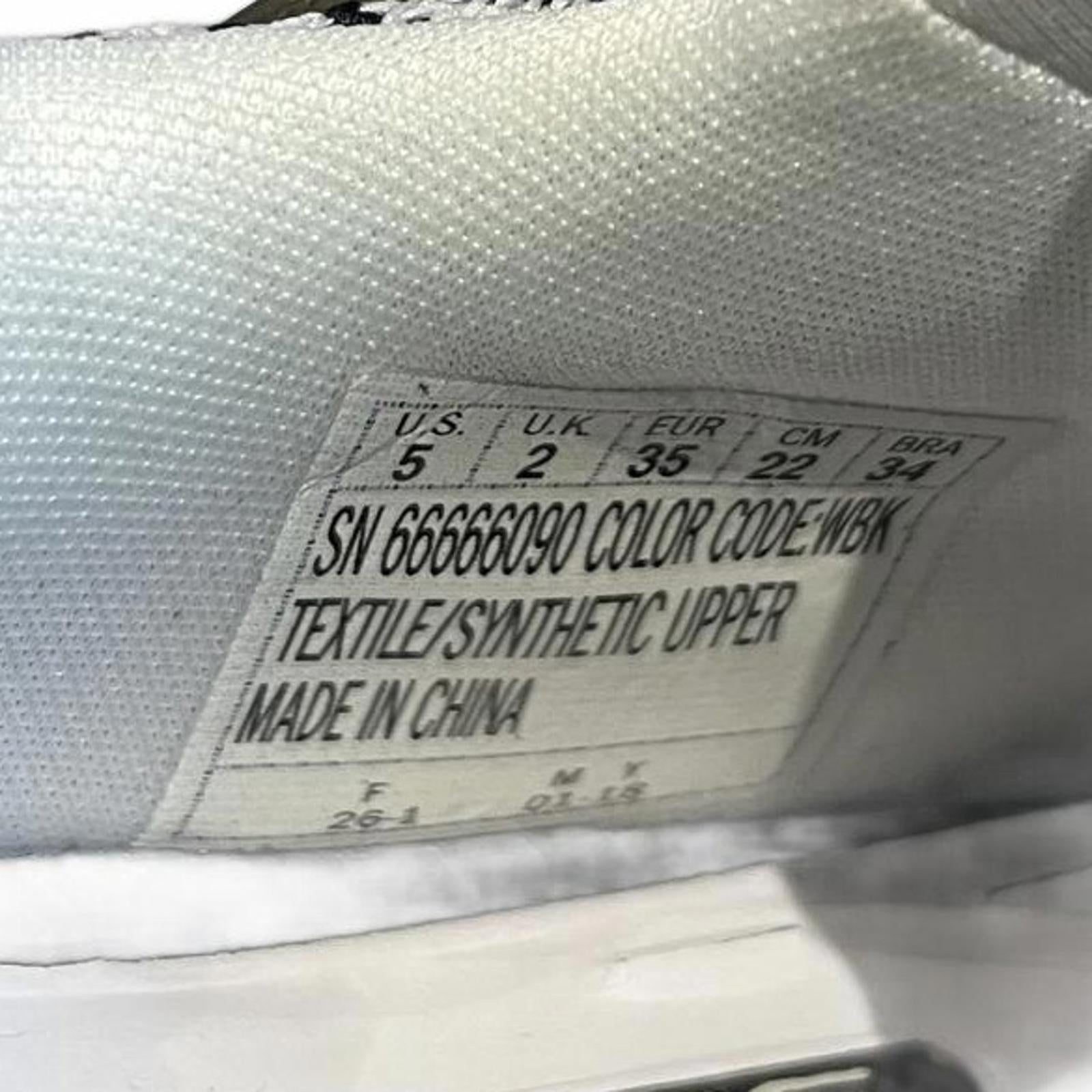 Skechers DLT-A Trainers Womens White/Black Size UK 2 EU 35 *SB11