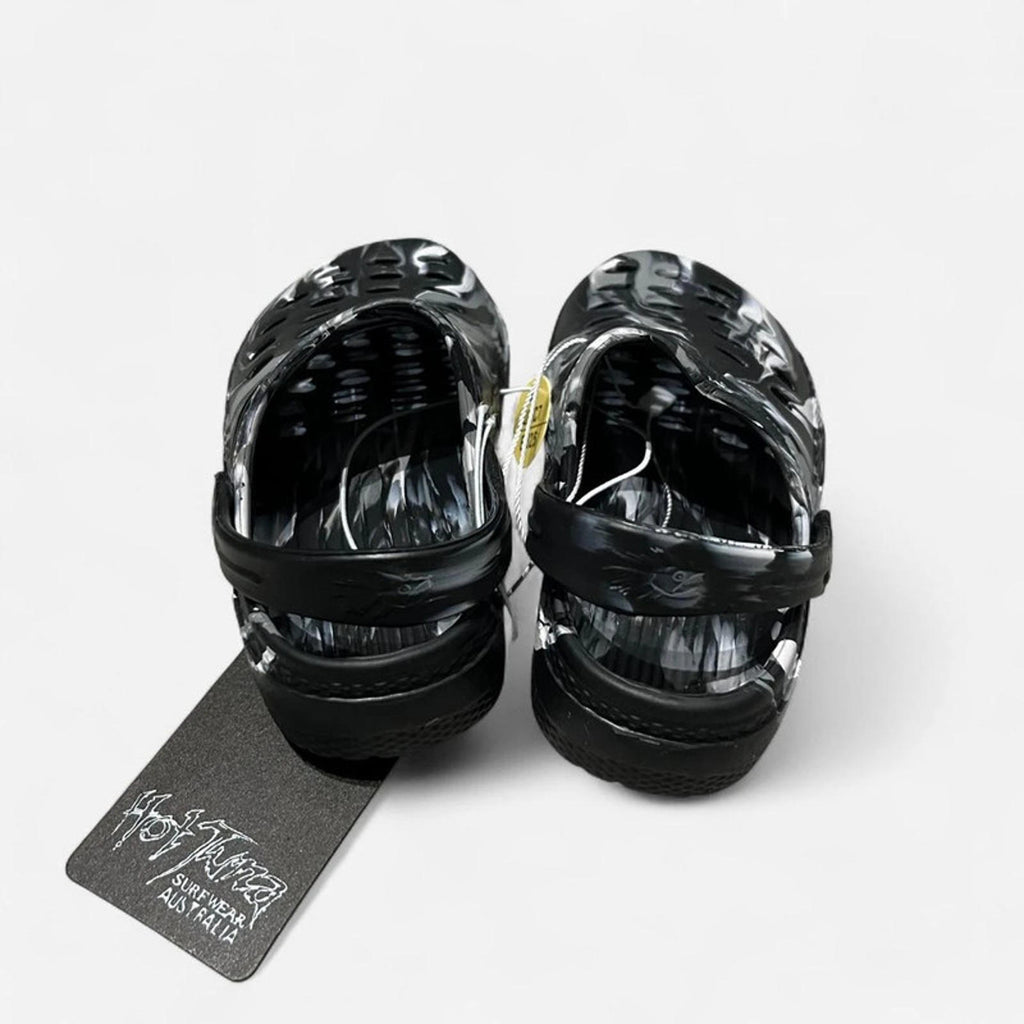 Hot Tuna Infants Marbled Cloggs Black Size UK C7 *SB11