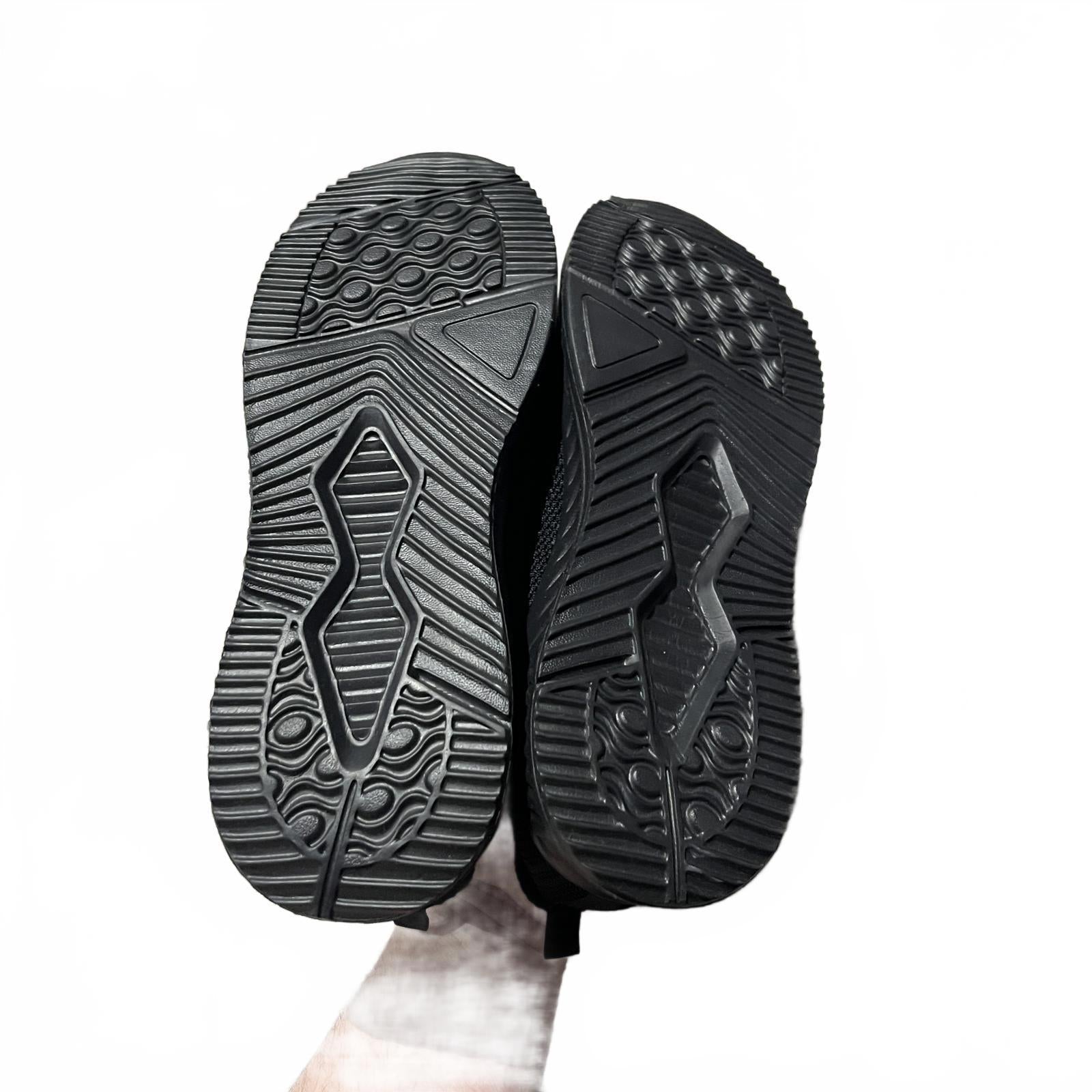 Fabric Santo Mens Trainers Black Size UK 10 EU 45 *SB16