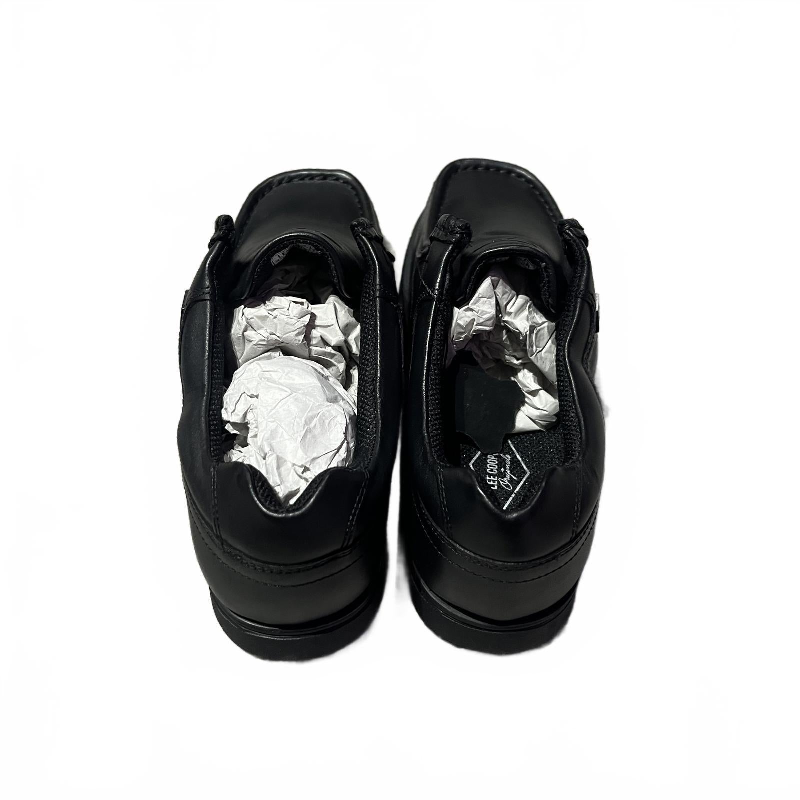 Lee Cooper Waltham Black Junior No Laces Size UK 6 EU 39 *SB6