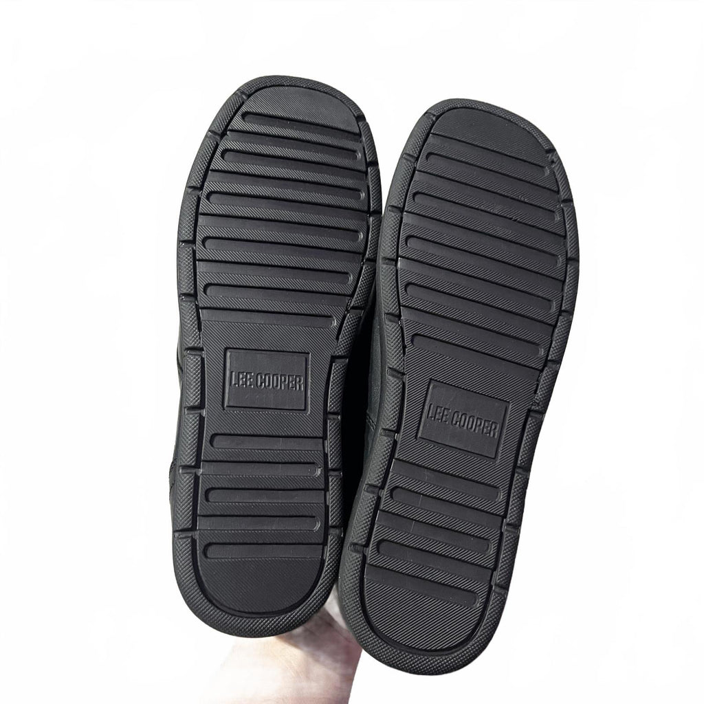 Lee Cooper Waltham Black Junior No Laces Size UK 6 EU 39 *SB6