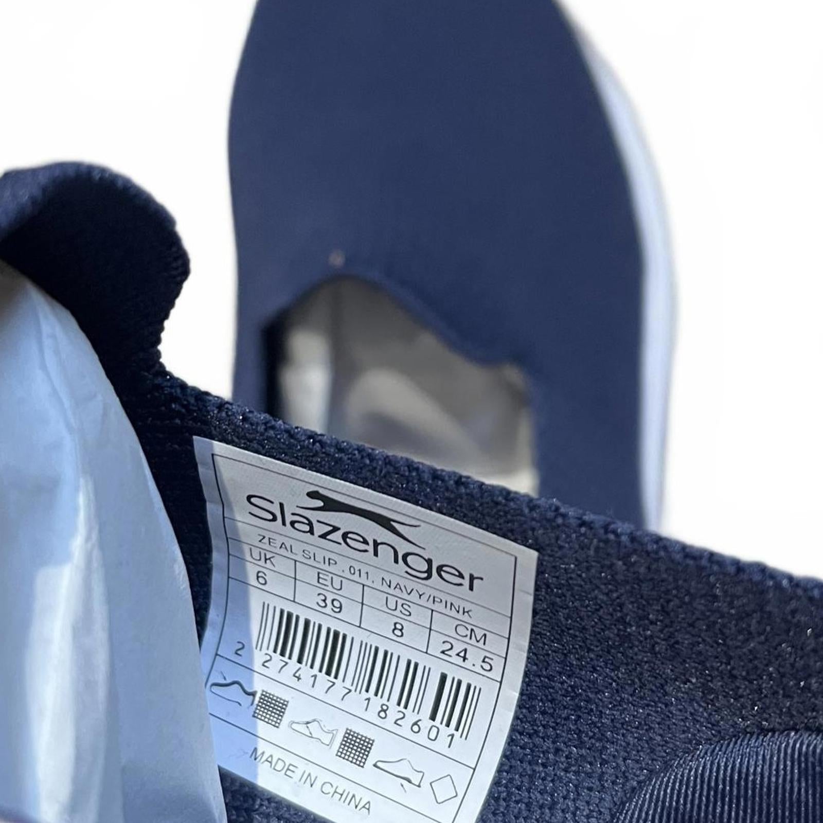 Slazenger Zeal Slip On Shoe Womens Navy Size UK 6 EU 39 *SB12