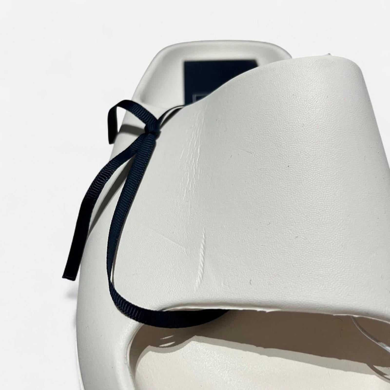 Jack Wills Chunky Sliders White Bone Ladies Size UK 6 EU 39 *REF:SB1