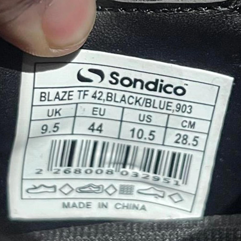 Sondico Blaze Adult Blue Astro Turf Trainers Size UK 9.5 EU 44 *SB13