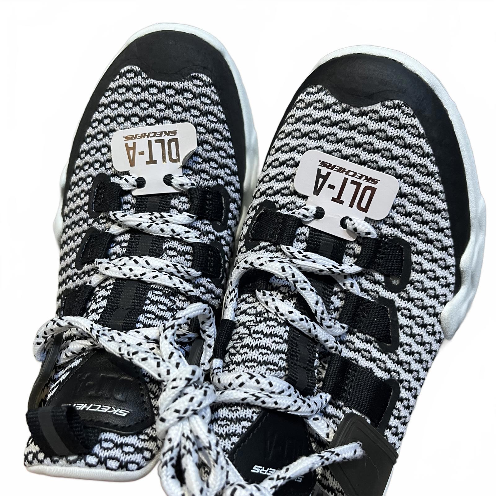 Skechers DLT-A Trainers Womens White/Black Size UK 2 EU 35 *SB11