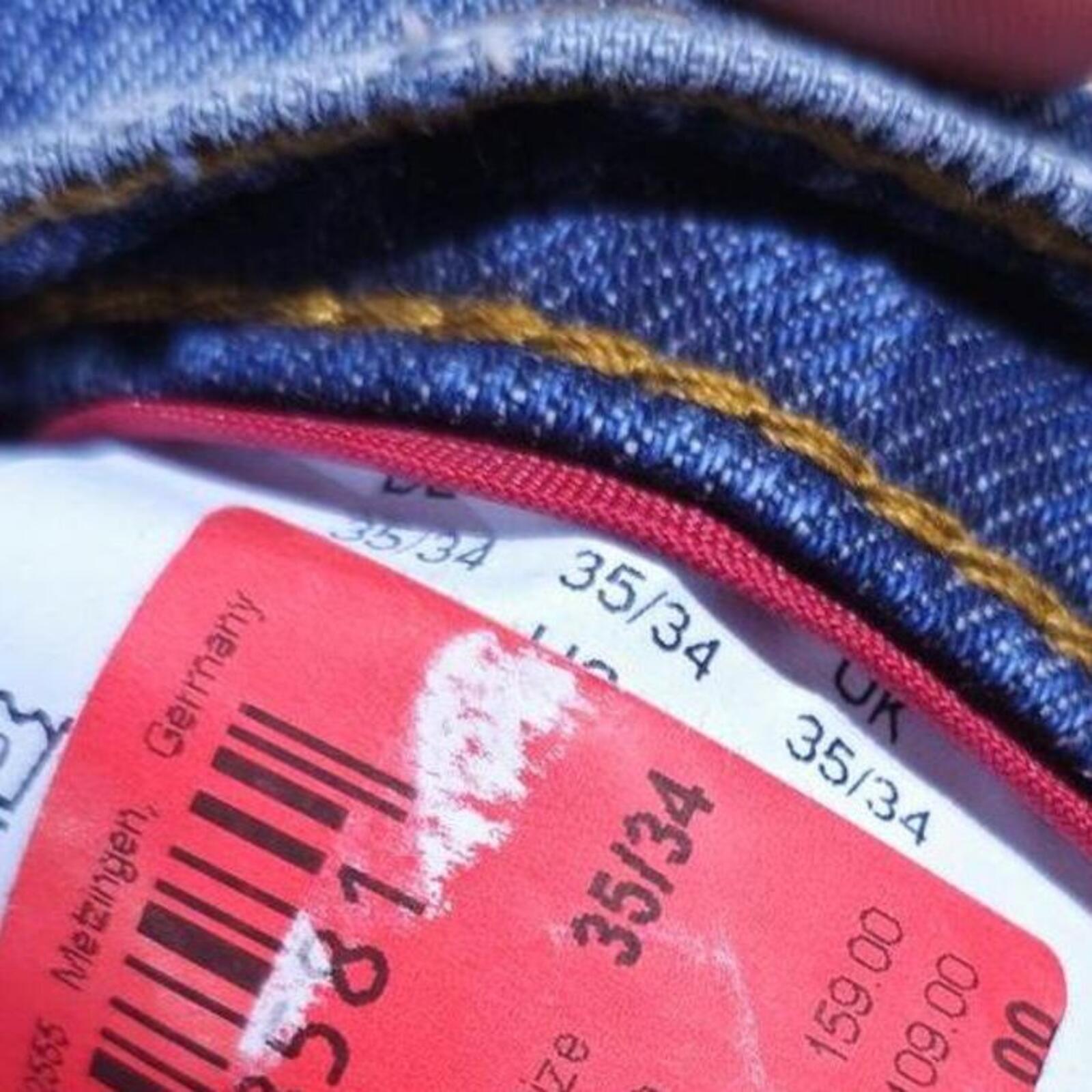 Hugo Boss 677/38 Bright Blue Distressed Straight Jeans W35 L34 BNWT *3.15